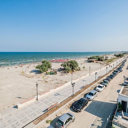 By The Sea Residence Năvodari Exterior foto